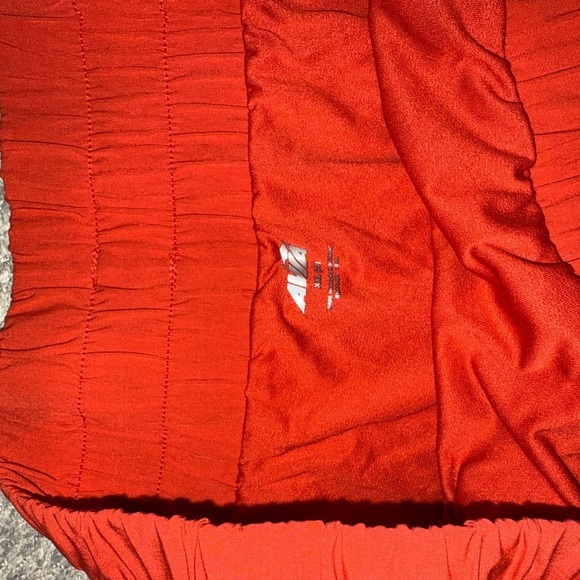 MAKE AN OFFER!   Vibrant Red Women's Athletic Shorts - Picture 3 of 3